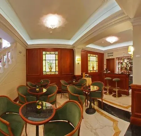 Отель Barberini 4*