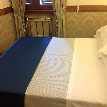 Отель Barberini