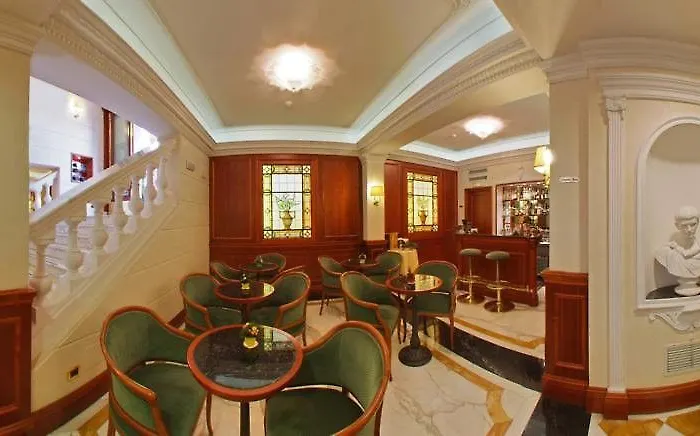 מלון Barberini 4*